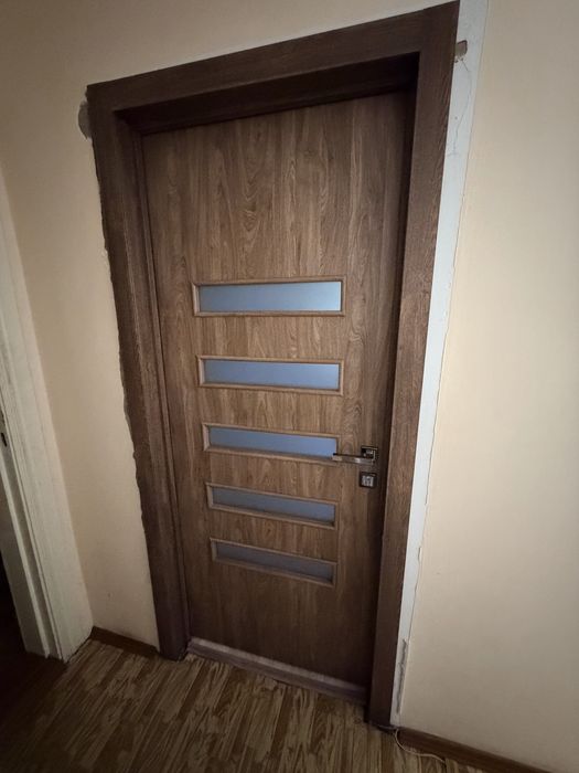 Сдаётся отдельная комната в офисе.