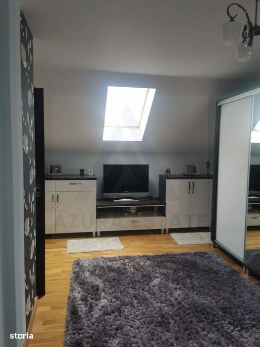Casa renovata 3 camere teren liber 1250 mp grădină 1400 mp in Colun