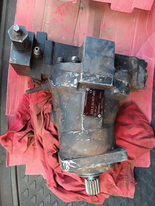 Продам насос регулируемый