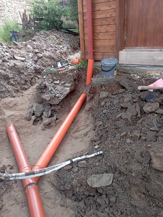 Услуги със строителна техника