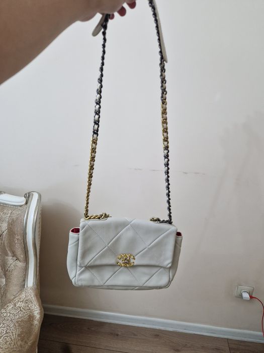 Продам женскую сумку