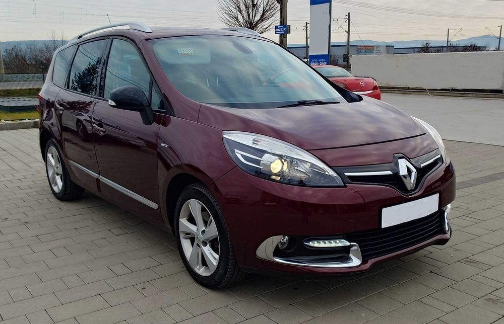 Grand  Scenic BOSE Edition Fabricatie  2015/Rate/Garantie