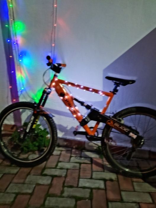 Vând bicicleta Orange patriot 66