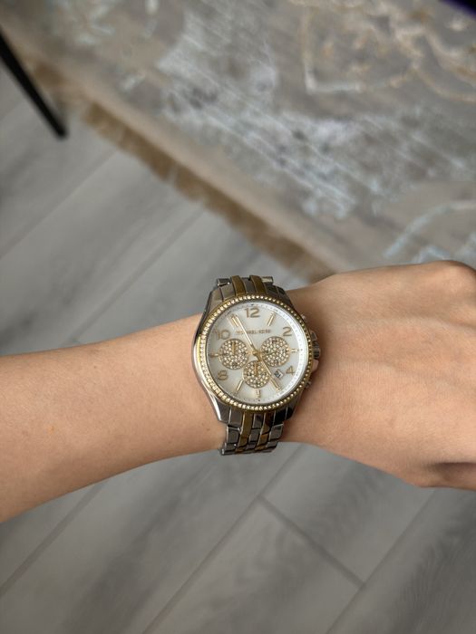 Часы Michael Kors женские