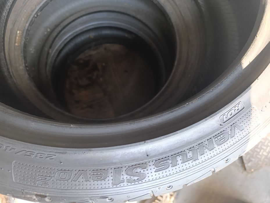 Anvelope de vara 235 40 19 Hankook dot 2021