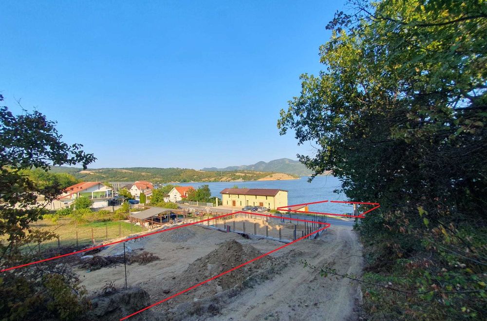 Teren intravilan Eselnita Clisura Dunarii 1200mp