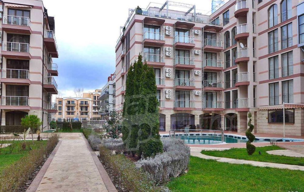 Продава се Двустаен апартамент в к.к. Слънчев бряг - 66 кв.м за 1014 €/кв.м - Снимка #14