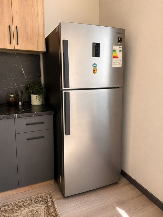 Продам холодильник Samsung No Frost