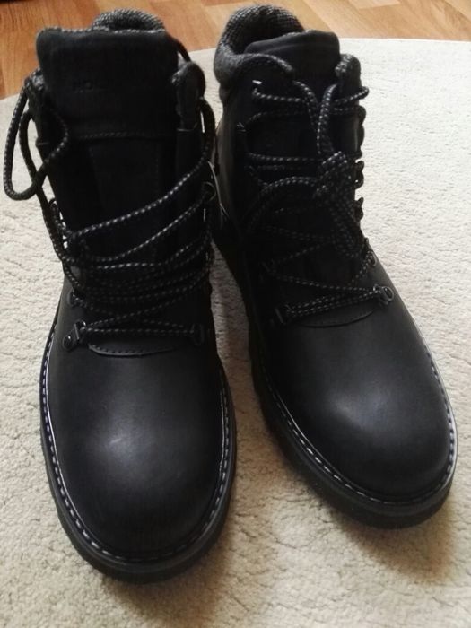 Gheata barbati din piele Rockport