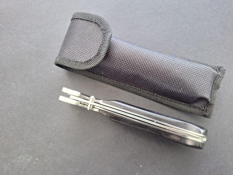 Руски сгъваем нож-стомана D2