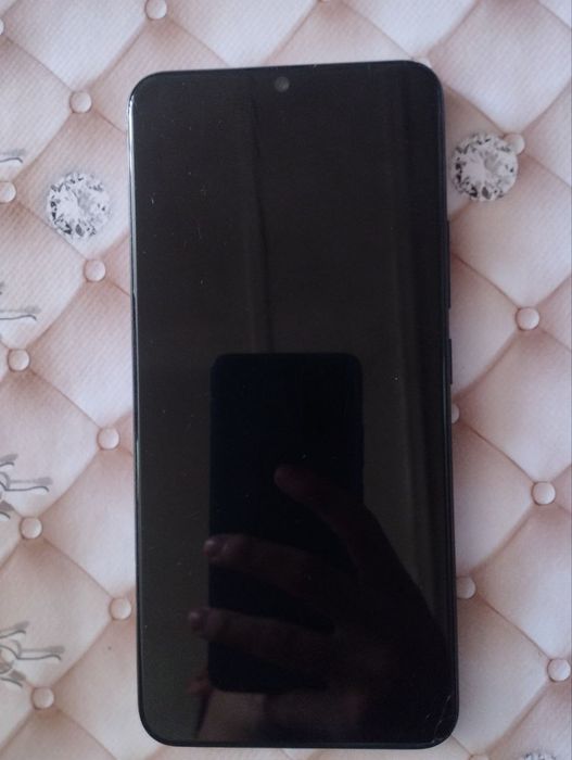 Vivo 1915 xotira 128/4gb