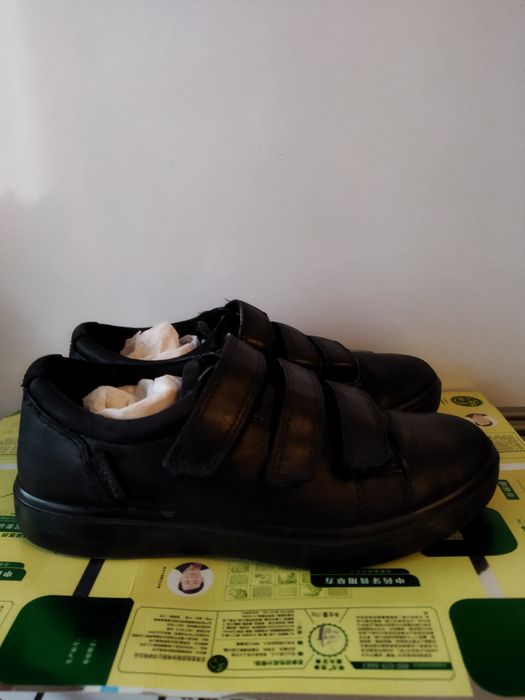 Детский   мир .    Обувь  на   мальчика