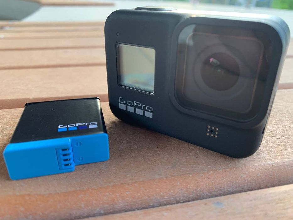 Экшн-камера GoPro HERO8 Black.