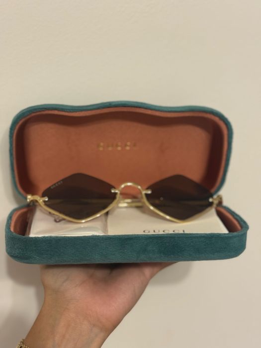 Gucci Дамски слънчеви очила тъмно кафеви