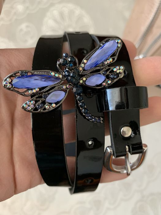 Нов дамски колан естествена  кожа Нови брошки