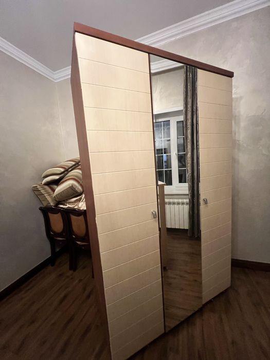 Шифоньер   шифоньер