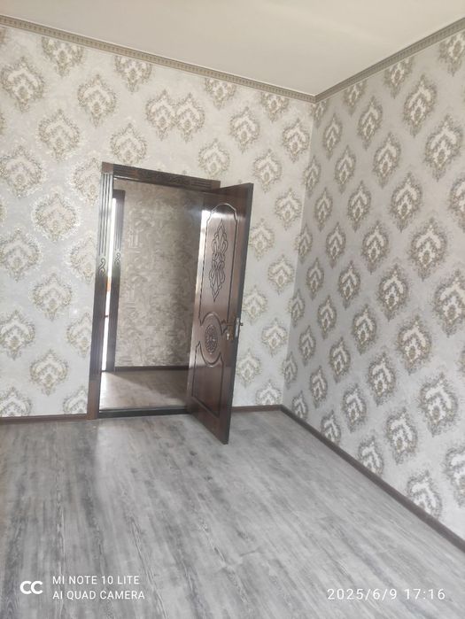 Kvartira sotiladi srochno