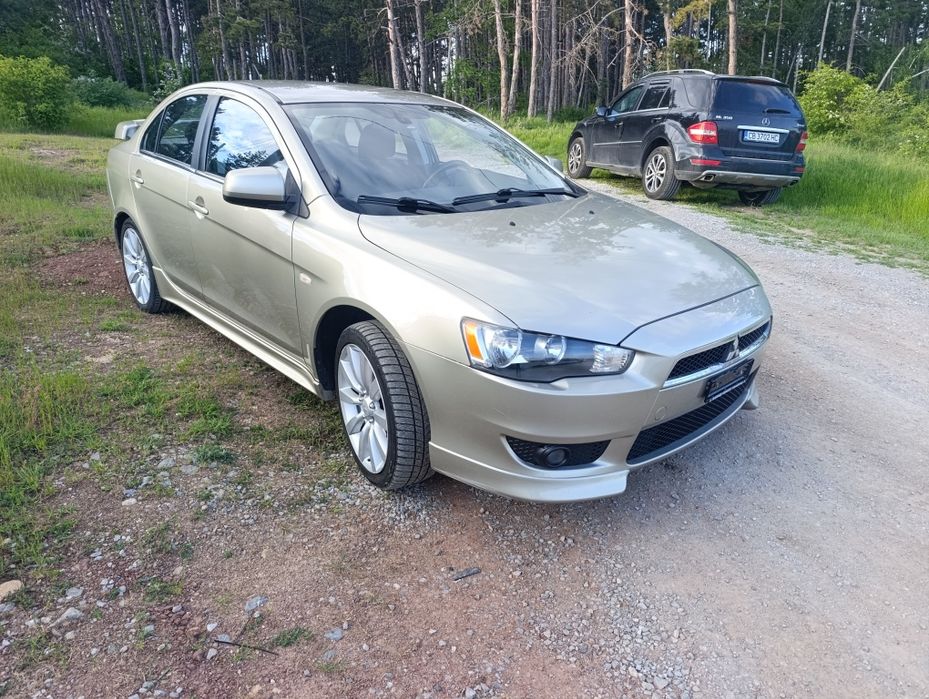Продавам Мицубиши Лансер 2.0tdi 2009г