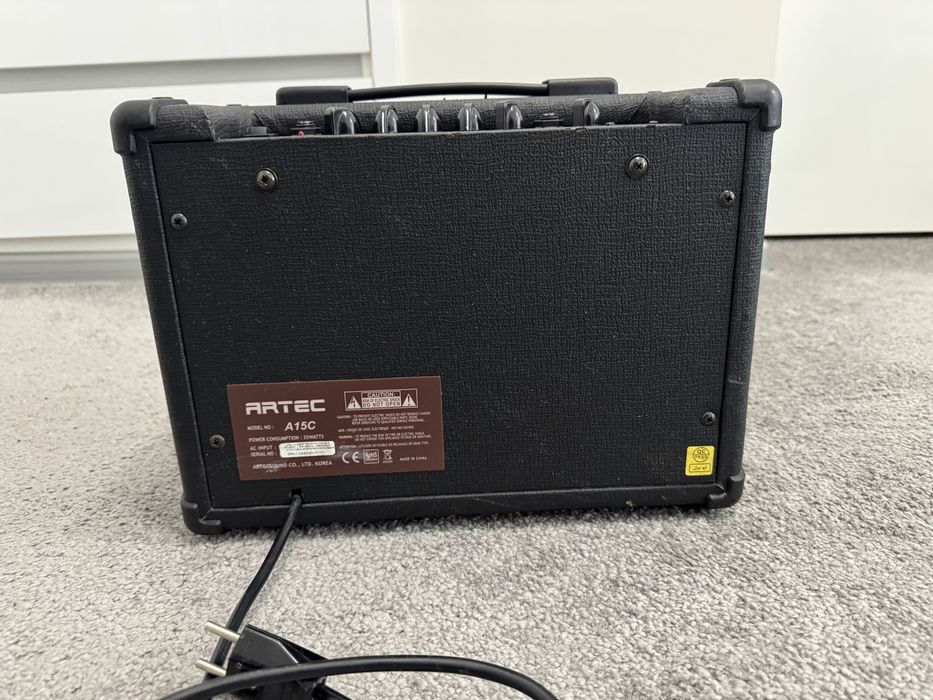 Artec А15С усилвател за акустична китара