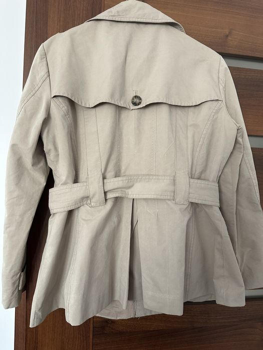 Trench dama  Zara L, dar potrivit M