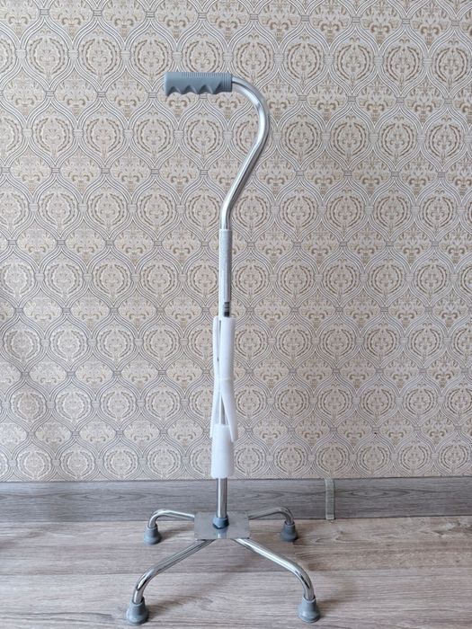 Прогулочная коляска,Тростик палочки