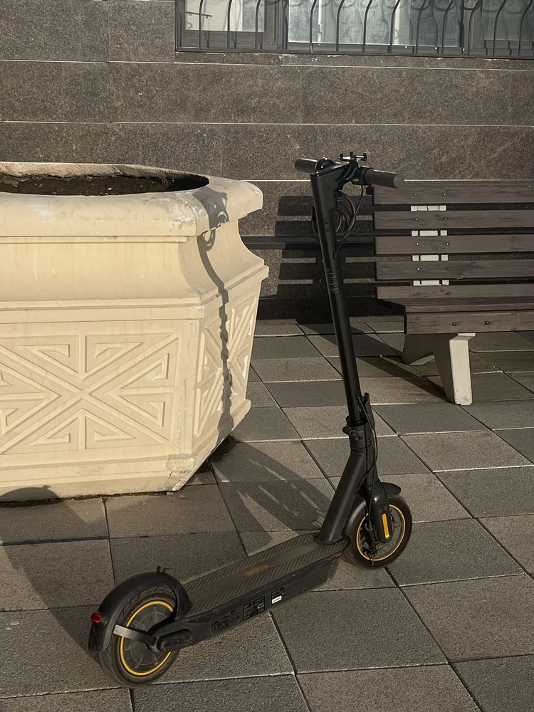 Электросамока Ninebot KickScooter Max G30P черный: 225 000 тг. - Вело ...