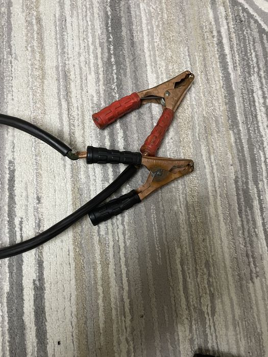 Провода для прикуривания автомобиля