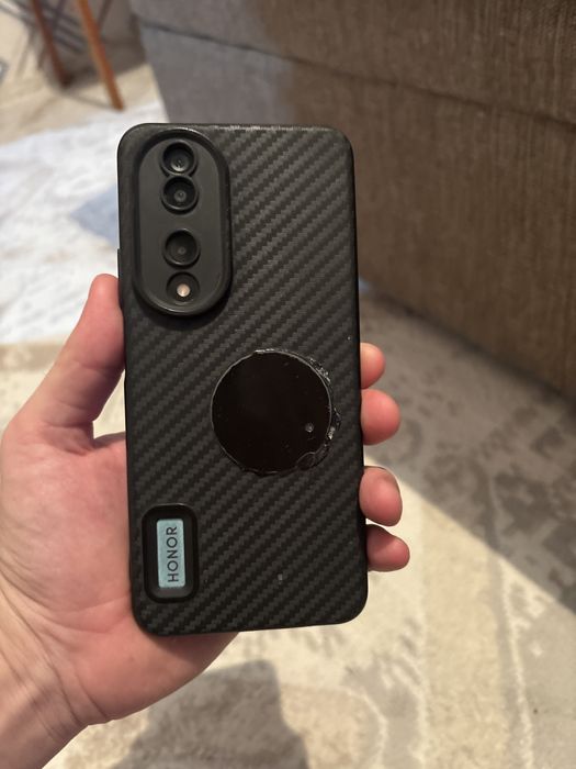 Honor ‘…………………….,