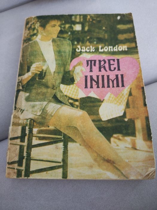 Donez cărți în română și engleză