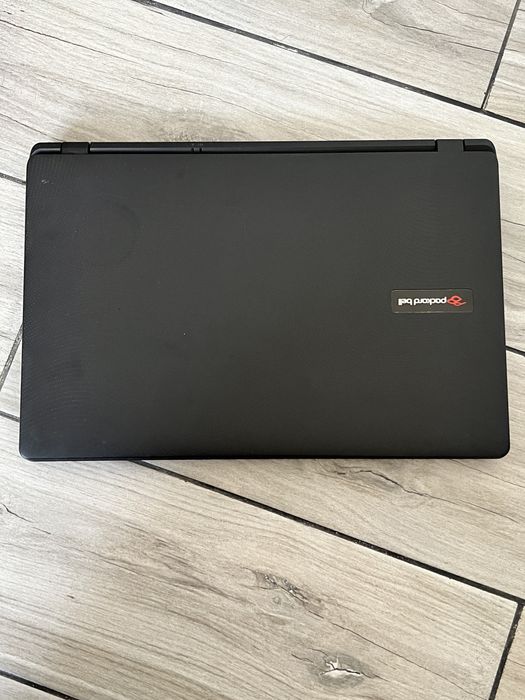 Продам ноутбук Packard bell