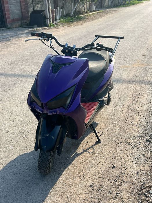 М8 Про Стант
Лияяяяя
Передний спорт вариатор
165сс
Стант руль
Бугель