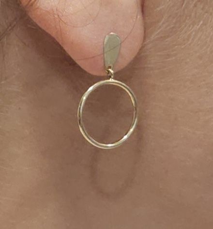 Cercei aur, detalii in fotografii