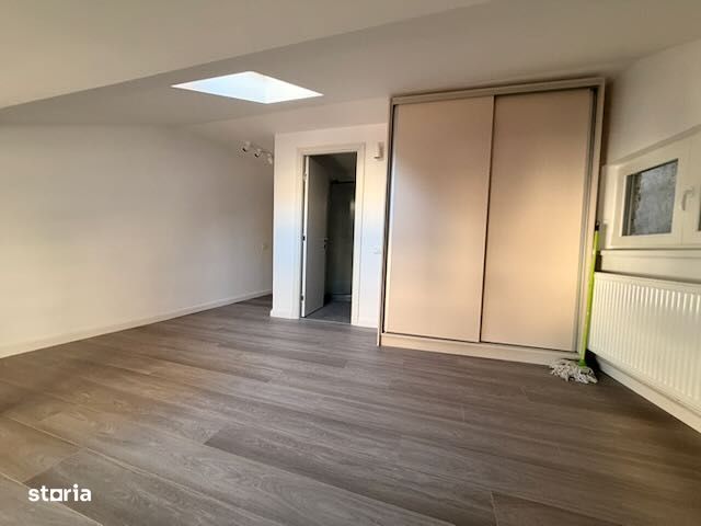 Loft 150 mp in vila interbelica, terasa proprie, intrare separata