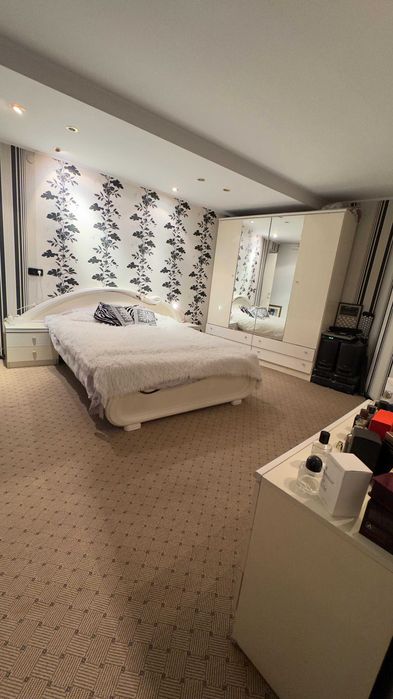 Продам 4 ком. квартиру р-н маг.АРС