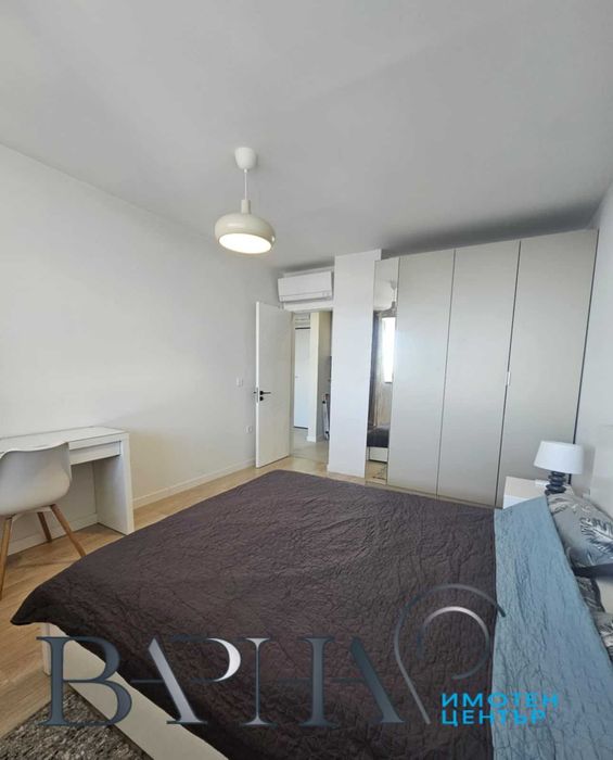 Дава се под наем Двустаен апартамент в Варна, Център - 65 кв.м за 797.64 € - Снимка #5