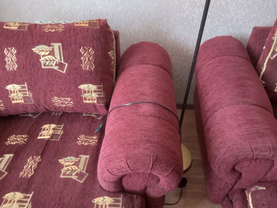 Продам мягкий уголок