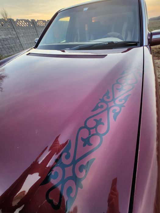 Машина  Mercedes-Benz W210