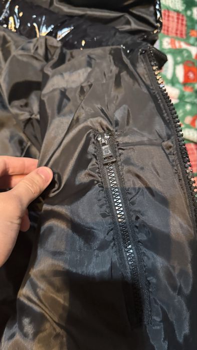 Geaca M.o.n.c.l.e.r noua NFC TAG VALID