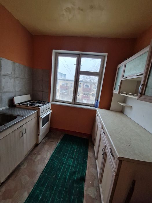 KIUF университет худудида 2 хонали квартира ижарага берилади!