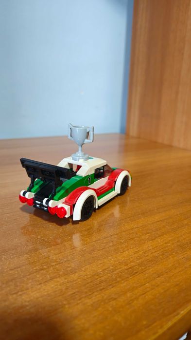 Lego City 60053 - Maşină de curse