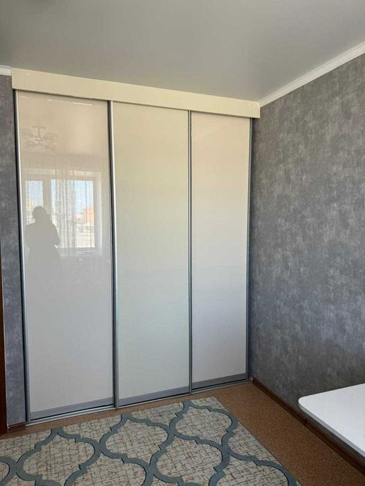 Продам 3 комн.квартиру, Дворец школьников