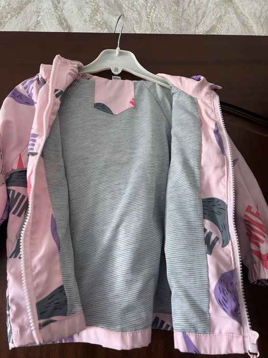 Куртка ветровка