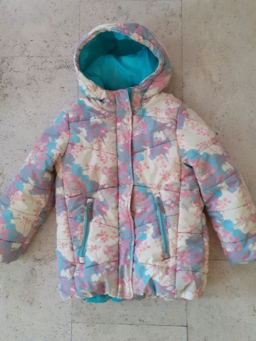 Куртки для девочки .пуховик,пальто осеннее,шубка.
