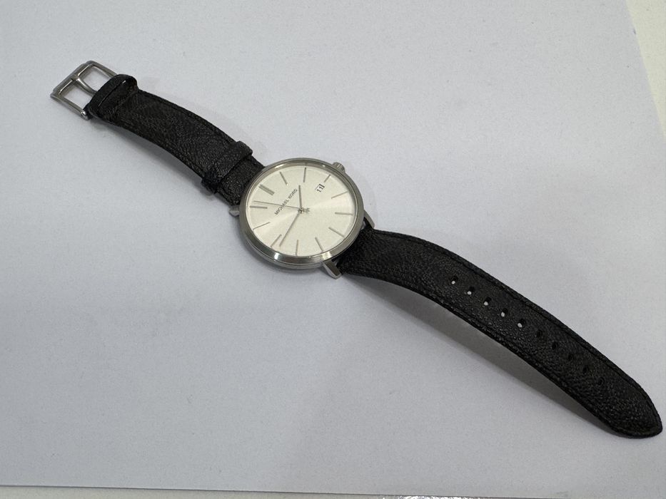 Ceas Michael Kors, barbatesc.