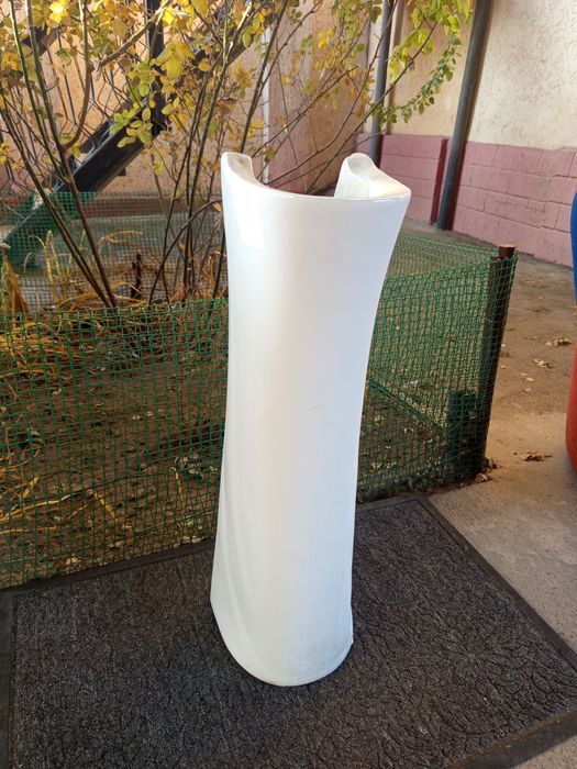 Стойка для раковины .