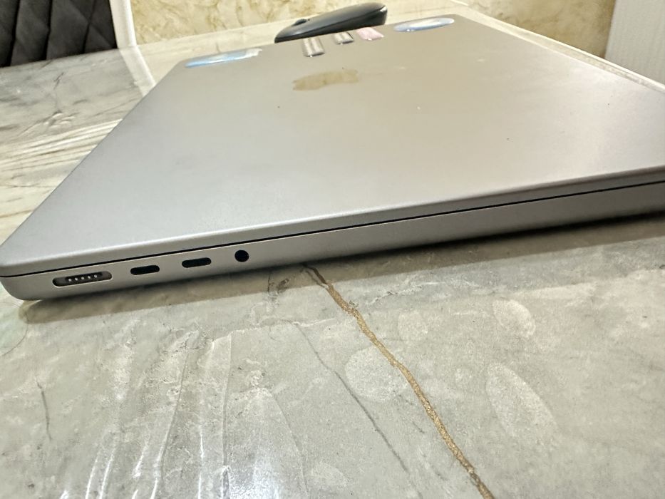 Macbook Pro 14, m1 pro, 512gb