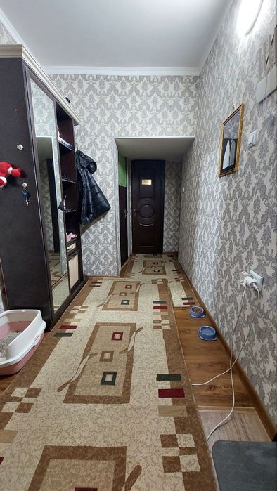 Продаётся 2х комнатная Карасу-1