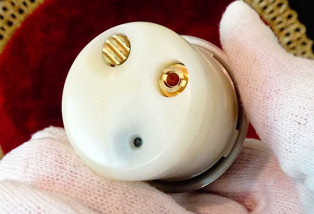 Настолна запалка от калай HB,W.Germany,перфектна.