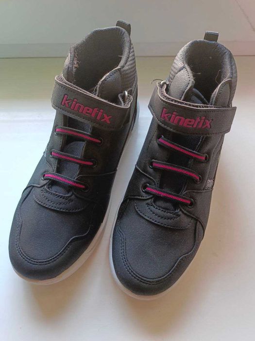 Кеды высокие детские kinetix размер 35 (новые)