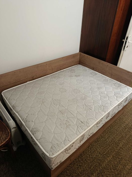 Подарявам малко легло